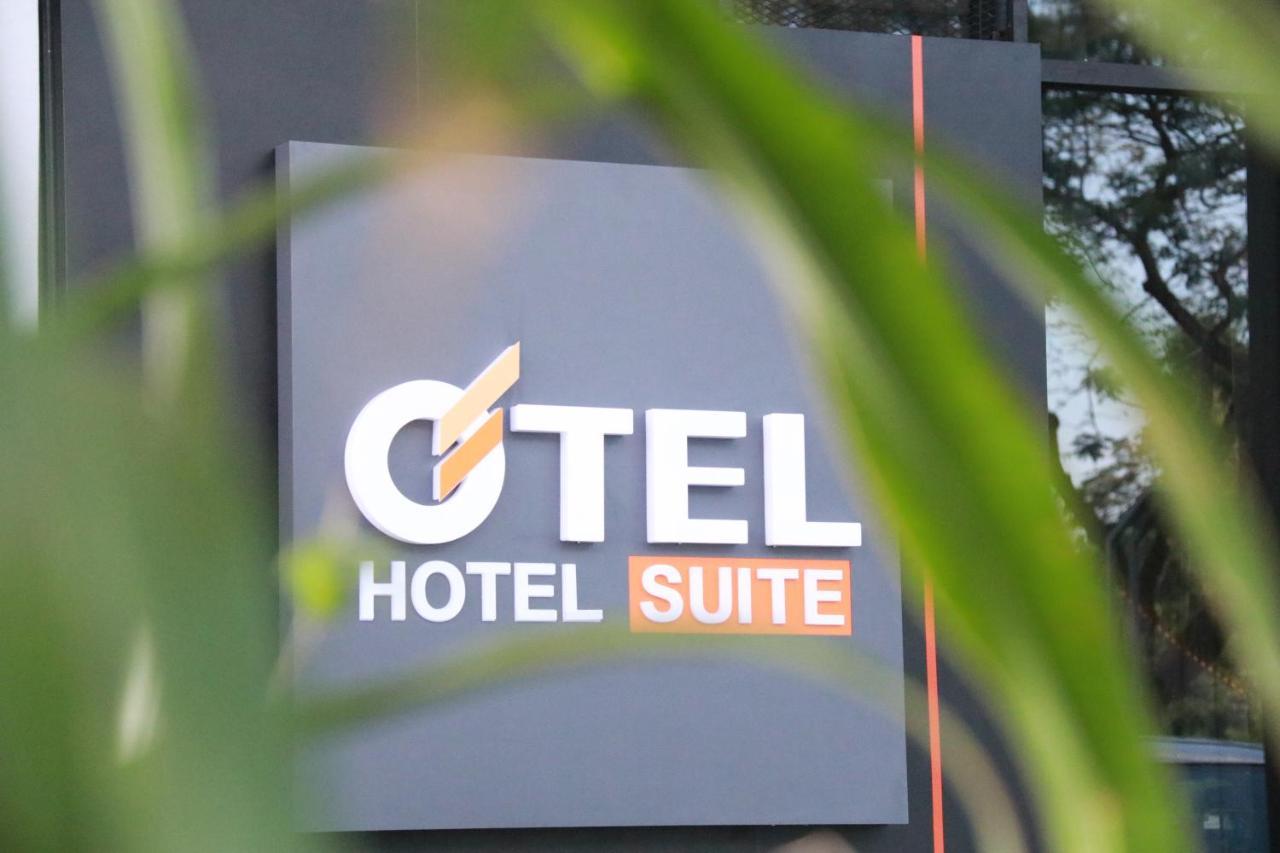 Otel Hotel Suite シブ エクステリア 写真