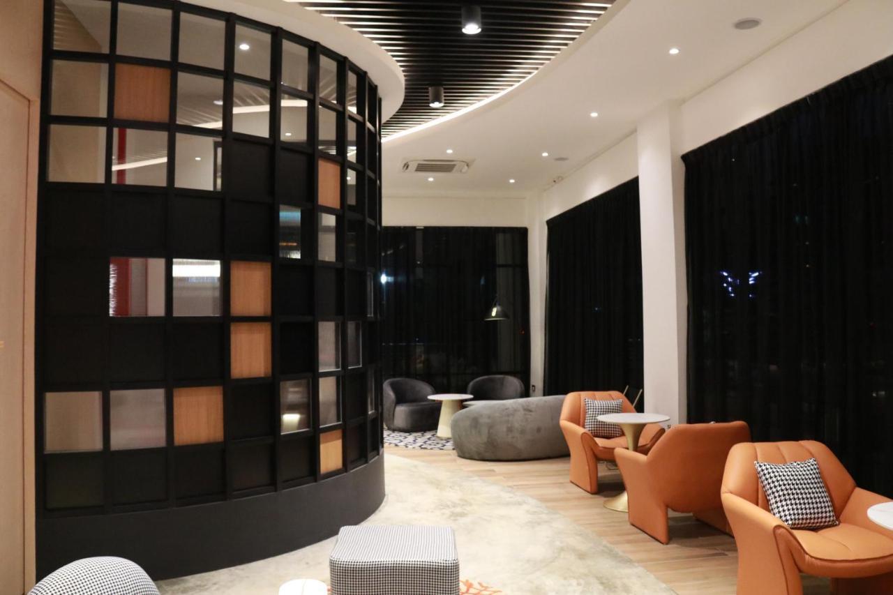 Otel Hotel Suite シブ エクステリア 写真